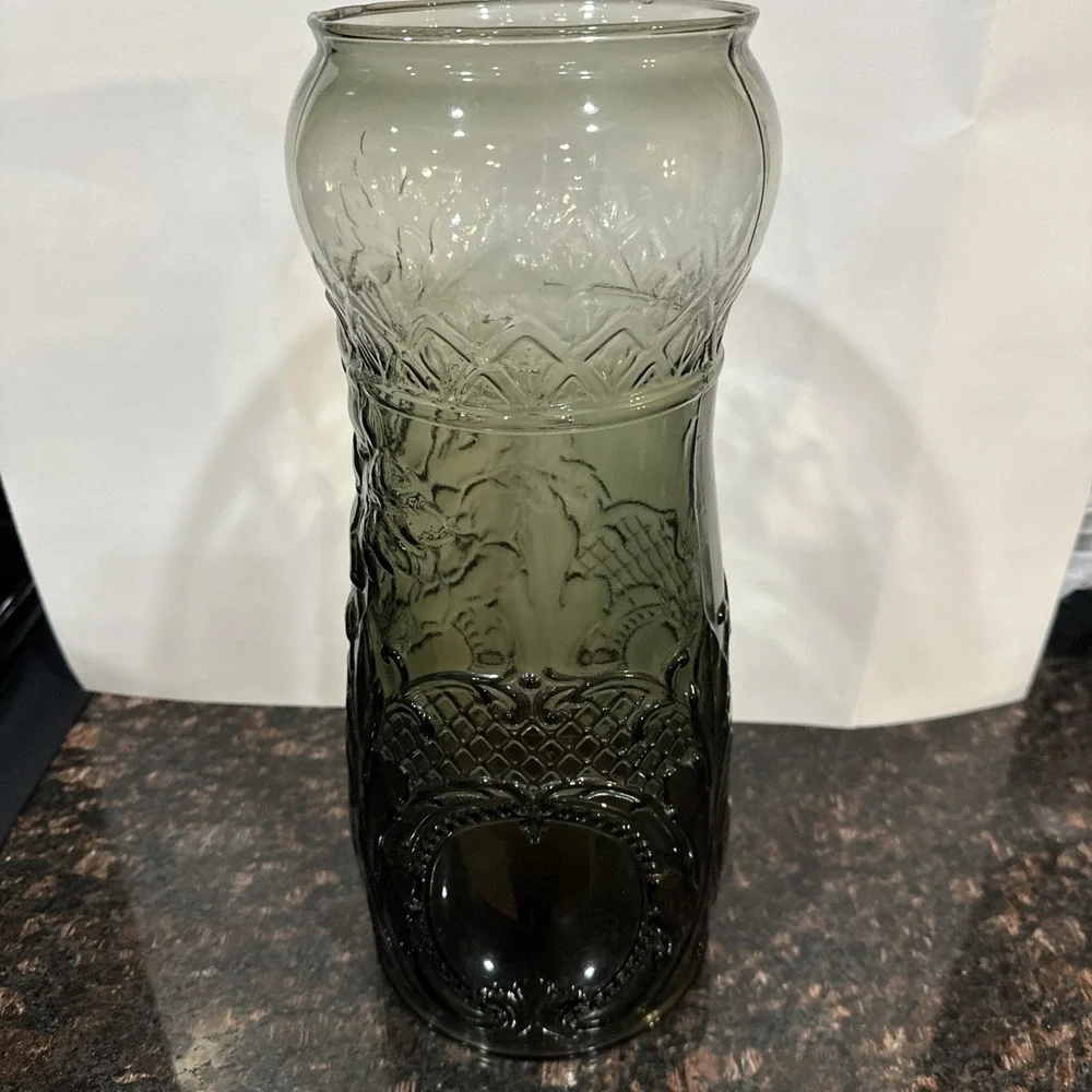 Tiara Indiana Glass Smoke Platinum Gray 15
